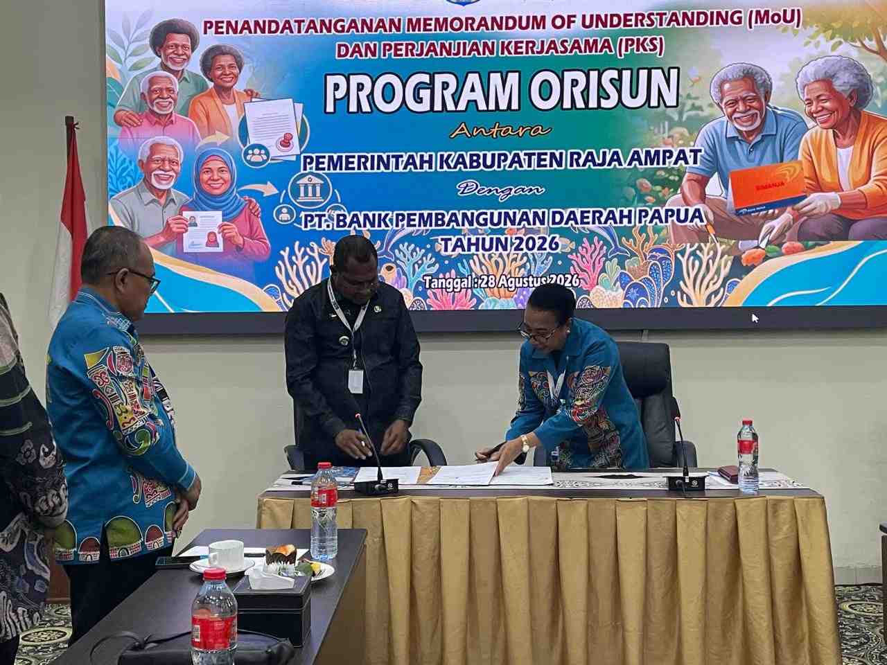 Raja Ampat dan Bank Papua Perkuat Perlindungan Sosial Masyarakat Rentan
