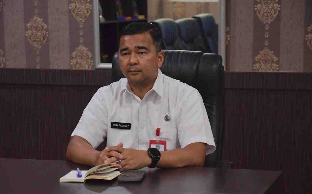 Dari Rumah hingga Tempat Usaha, Warga Riau Diajak Kibarkan Bendera Merah Putih