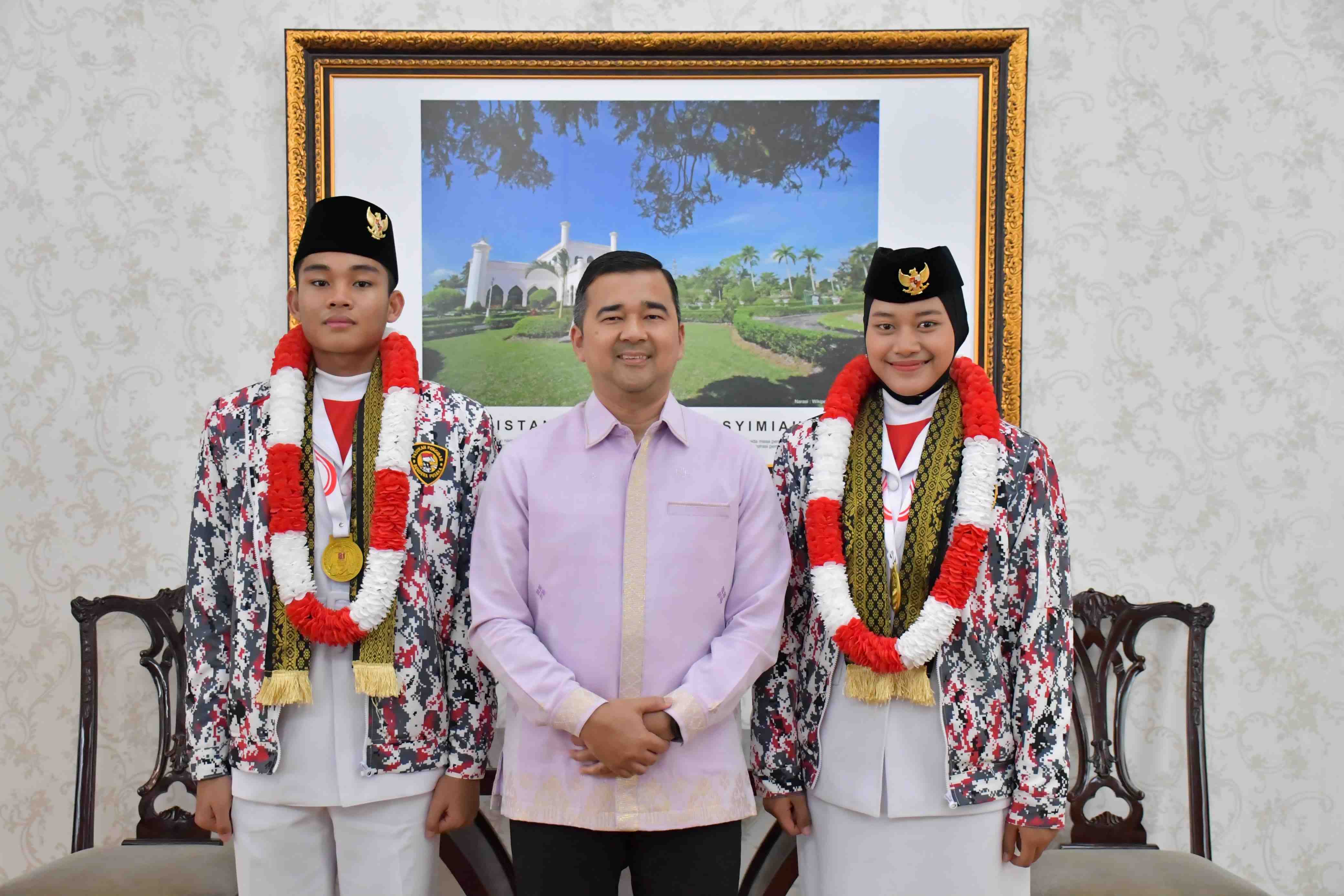Pulang dari Paskibraka Nasional, Rizqy dan Arifa Siap Rawat Persatuan di Riau