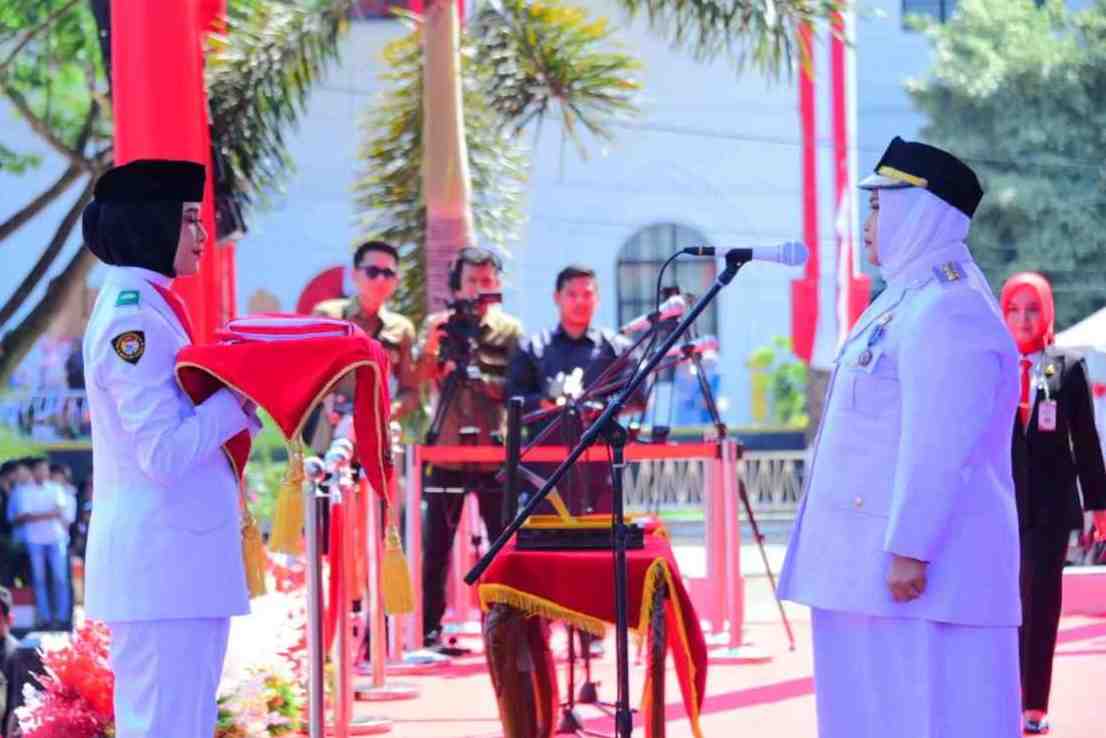 HUT ke-81 RI di Bengkalis, Paskibraka dari 11 Kecamatan Kibarkan Merah Putih