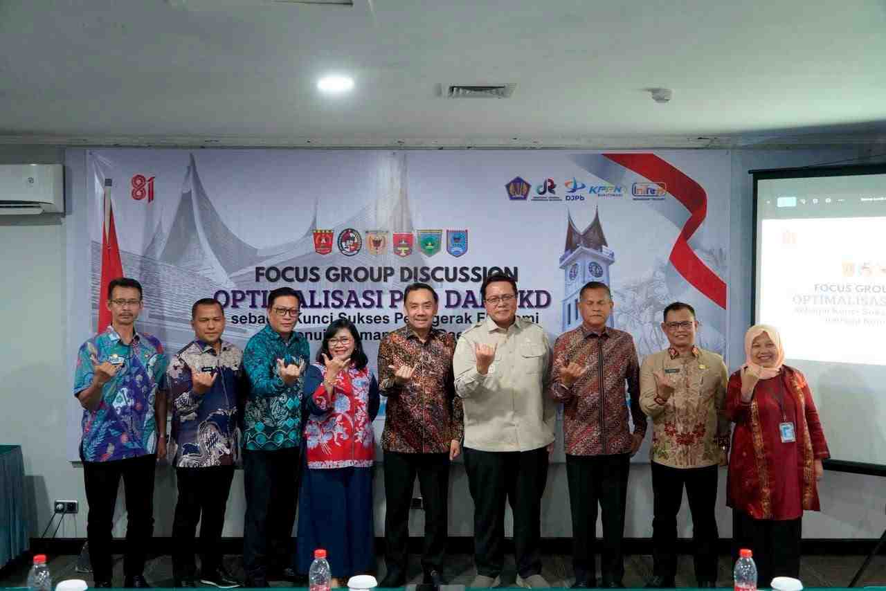 Tercepat di Sumbar Salurkan Dana Desa 2026, Pemkab Tanah Datar Raih Penghargaan Kementerian Keuangan