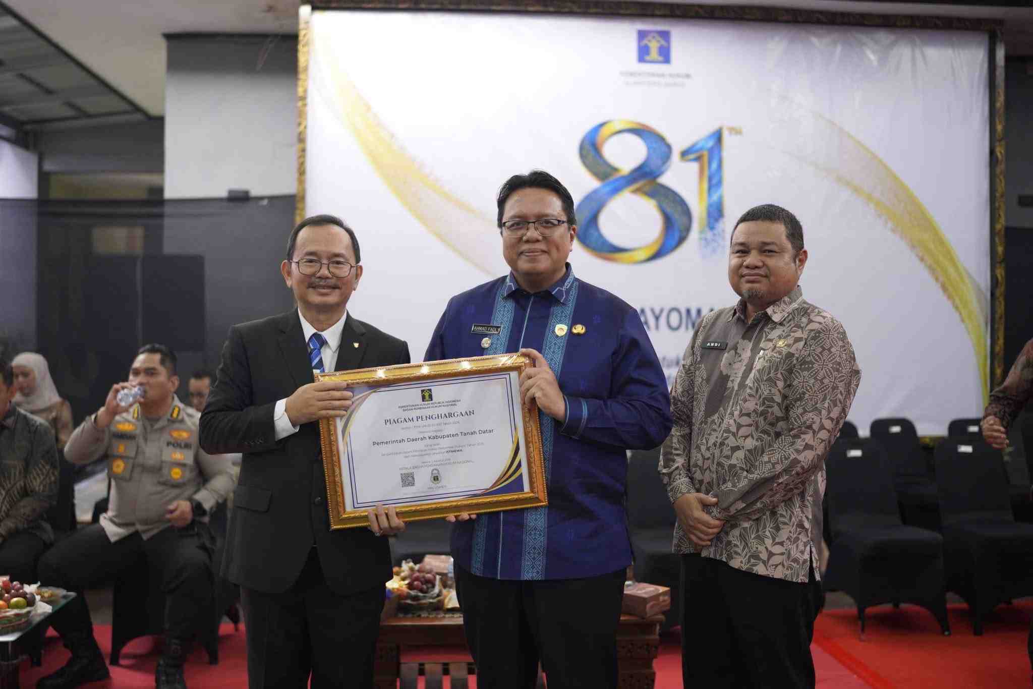 Pemkab Tanah Datar Raih Penghargaan Indeks Reformasi Hukum 