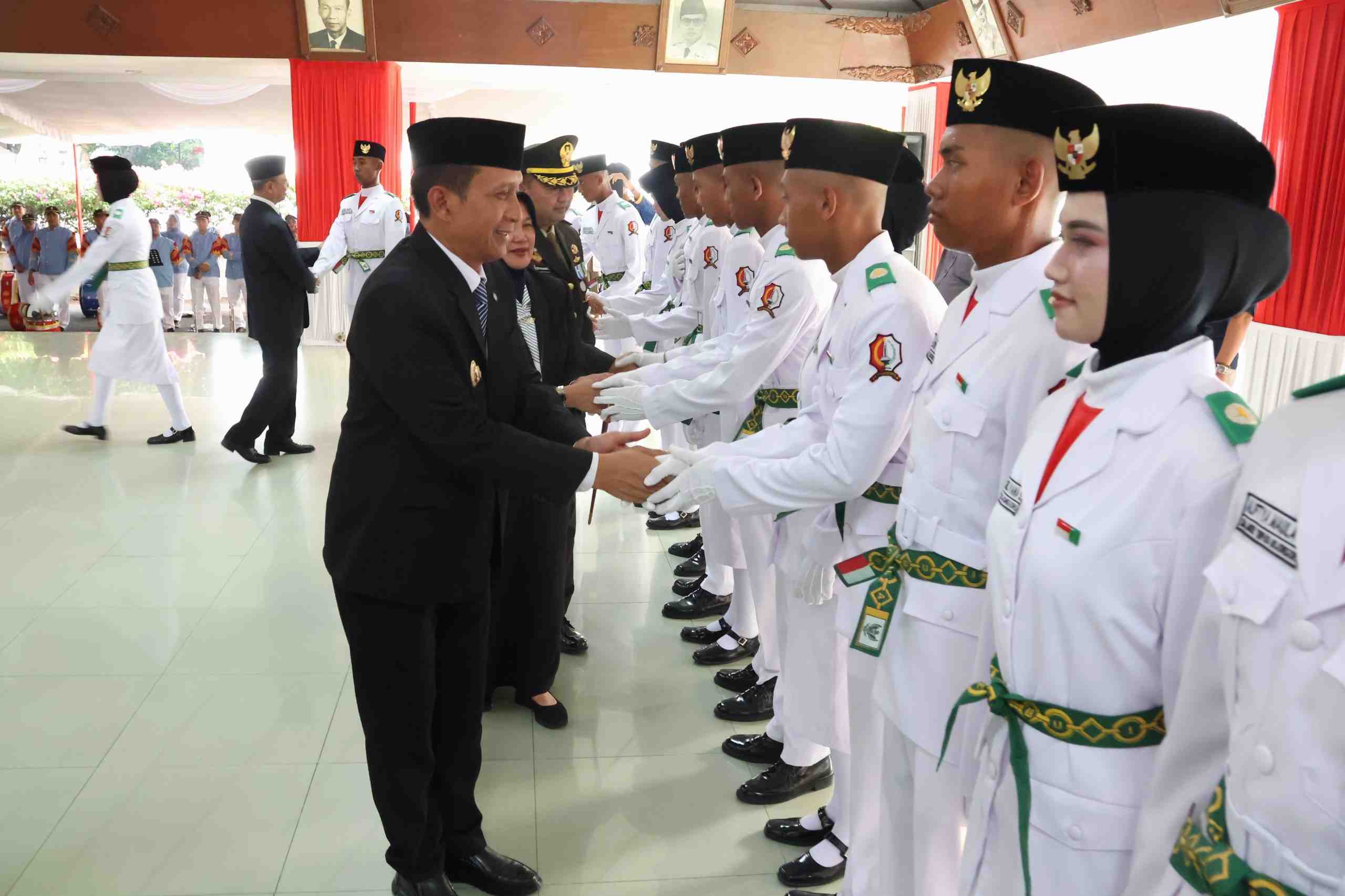 Sebanyak 72 Paskibraka Bojonegoro Dikukuhkan, Siap Kibarkan Merah Putih pada HUT ke-81 RI