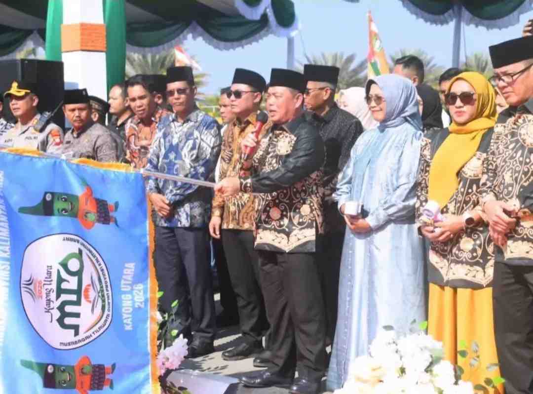 Pawai Ta'aruf MTQ Kalbar Jadi Simbol Kebersamaan dan Kerukunan Masyarakat