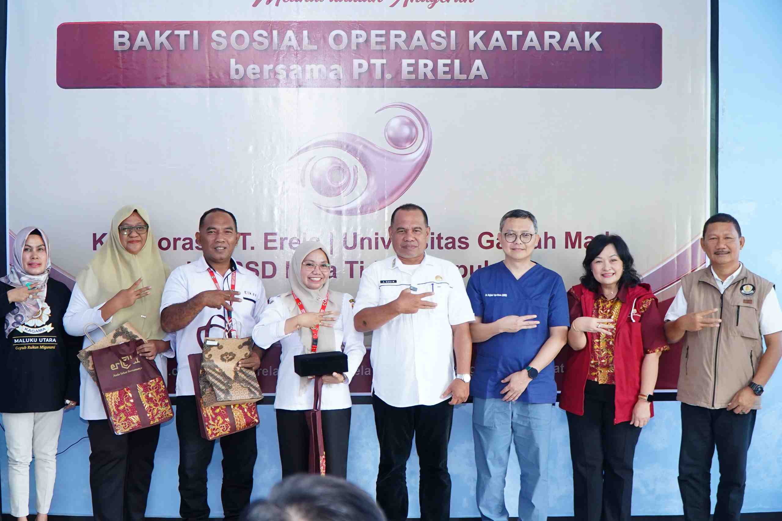 Pemkot Tidore dan UGM Gelar Bakti Sosial Operasi Katarak