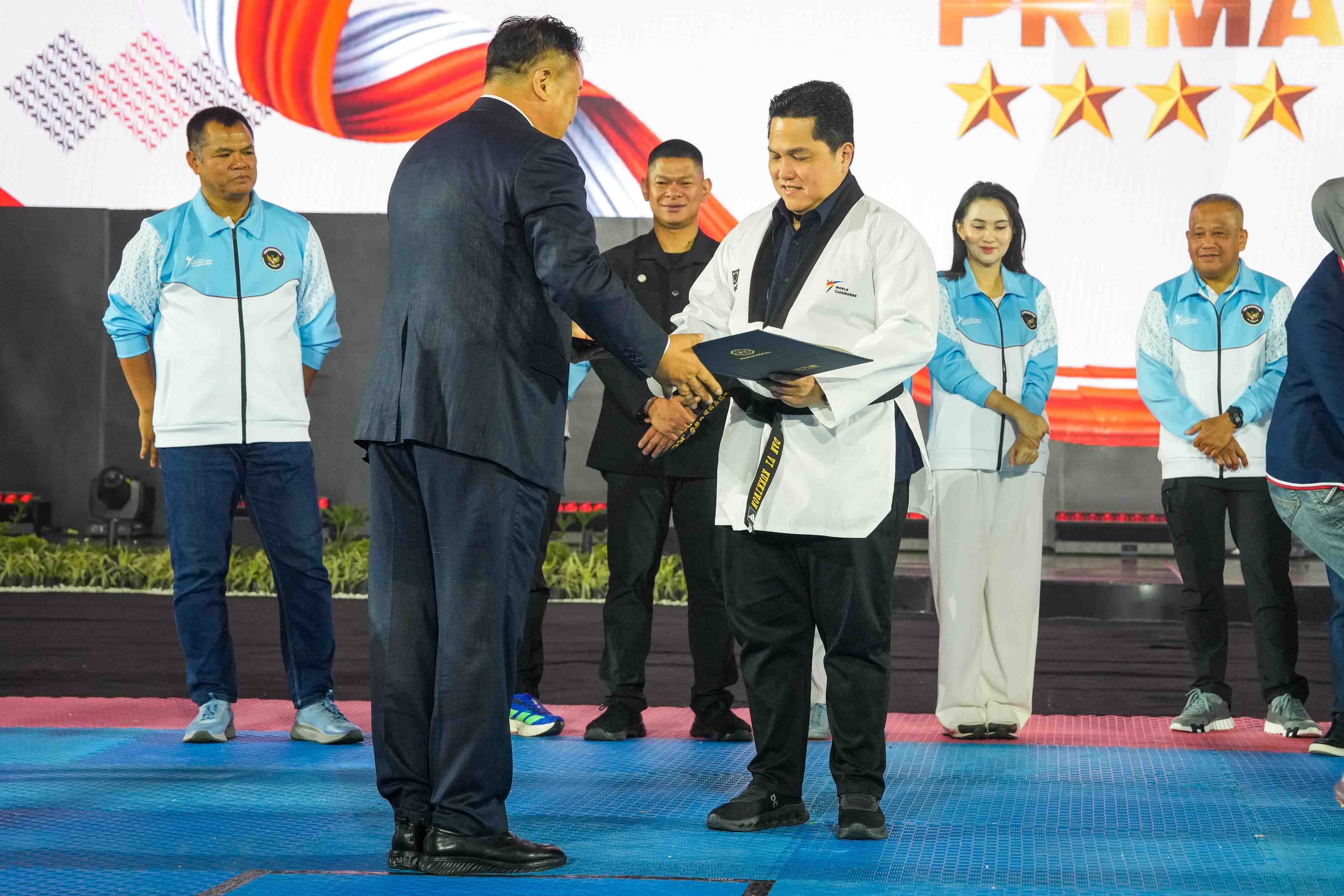 Menpora Erick Terima Sabuk Kehormatan di Kejuaraan Taekwondo Asia 2026