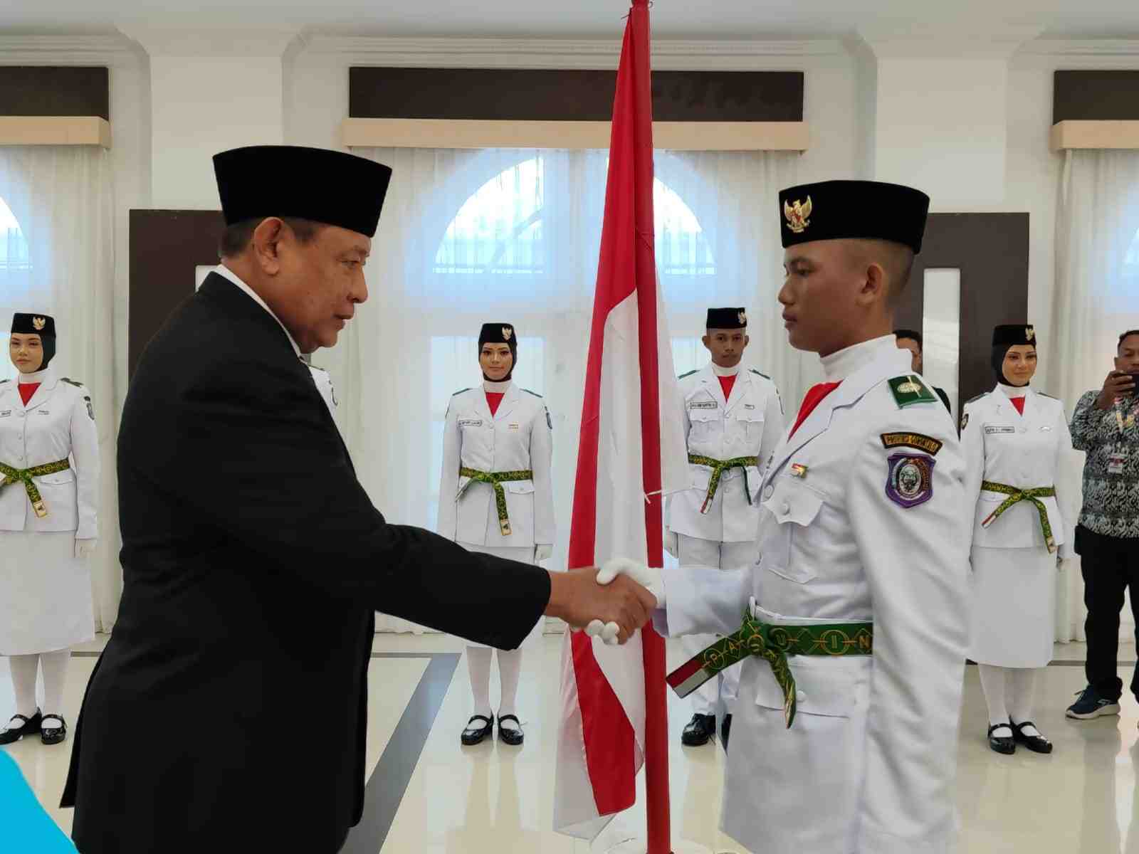 Gubernur Gorontalo Kukuhkan 25 Anggota Paskibraka 