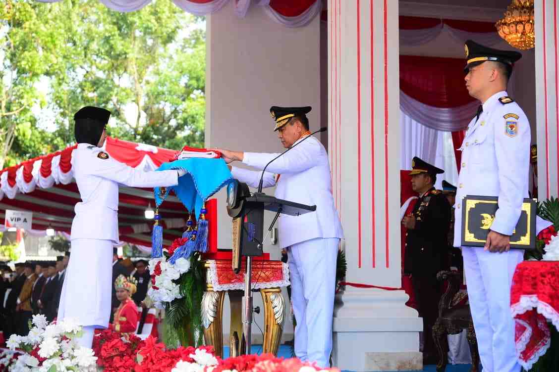 Gusnar Pimpin Upacara HUT ke-81 RI Tingkat Provinsi Gorontalo