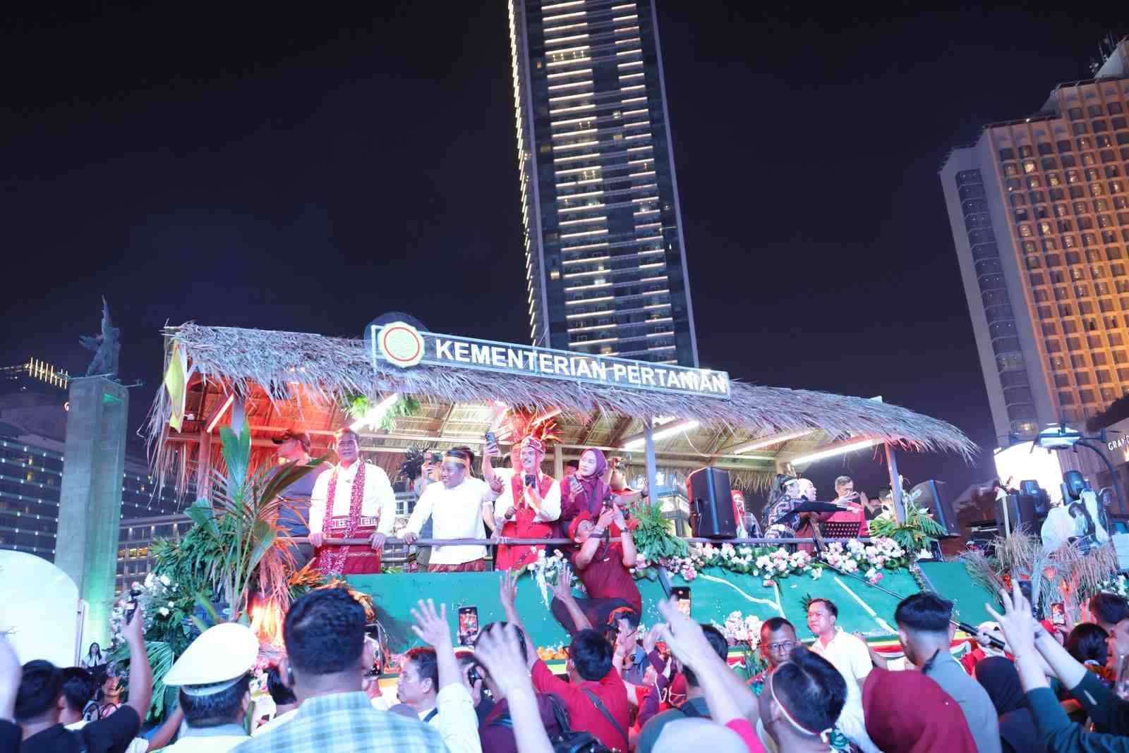 Karnaval Kemerdekaan, Kementan Tampilkan Hasil Bumi dan Pertanian Modern Indonesia