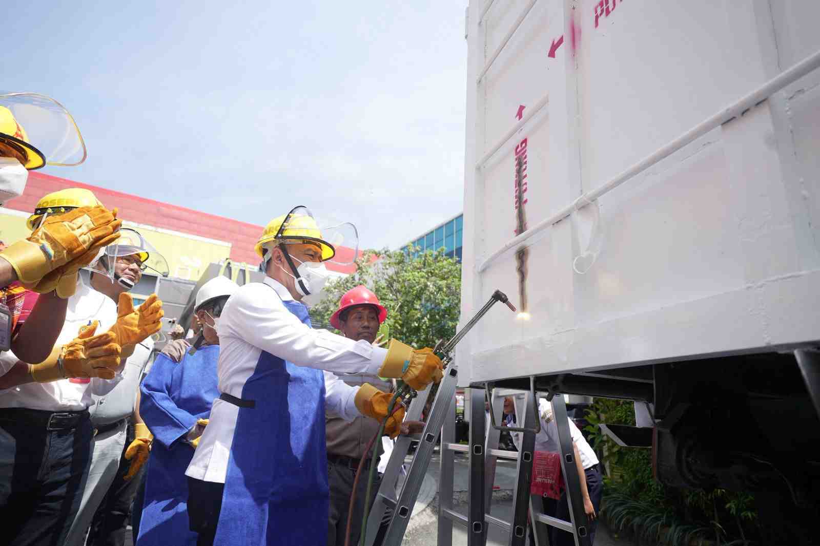 Kemenhub Normalisasi 14 Kendaraan Angkutan Barang di Balikpapan, Dukung Penanganan ODOL