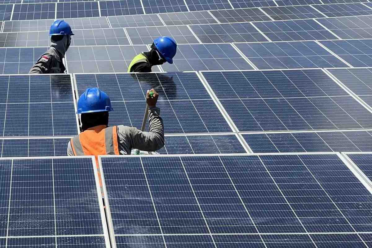 Pemerintah Siapkan Perpres PLTS dan Revisi RUPTL