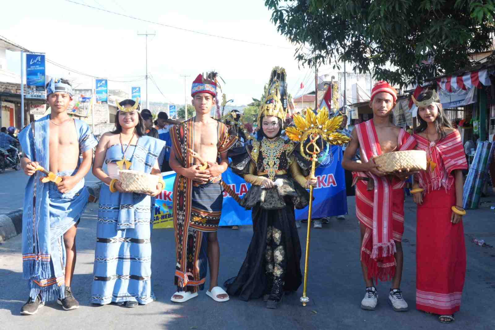 Karnaval Budaya Sumba Barat Daya Meriahkan HUT ke-81 RI