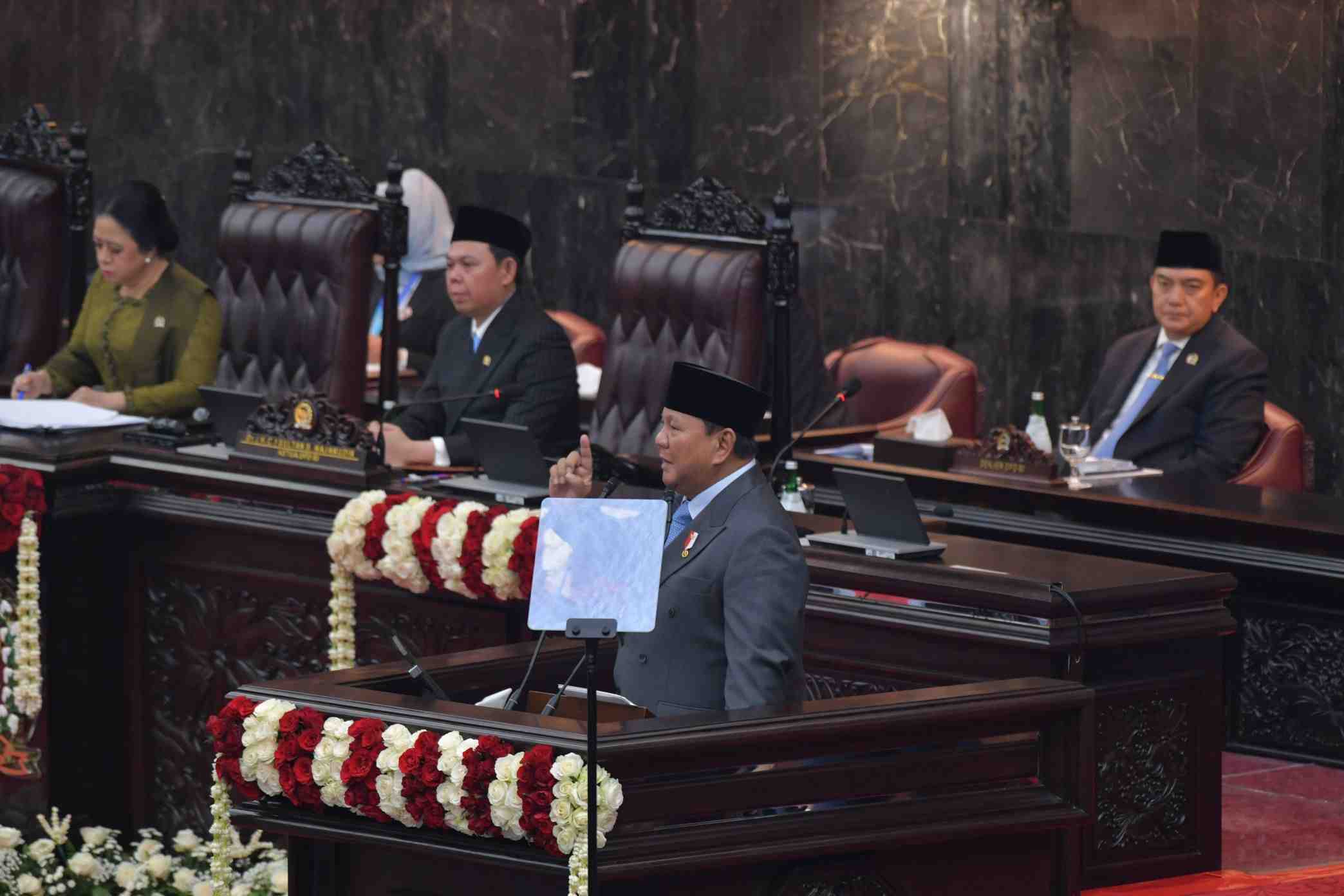 Presiden Prabowo Apresiasi Mentan Amran, Kerja Gotong Royong Antar Indonesia Capai Swasembada