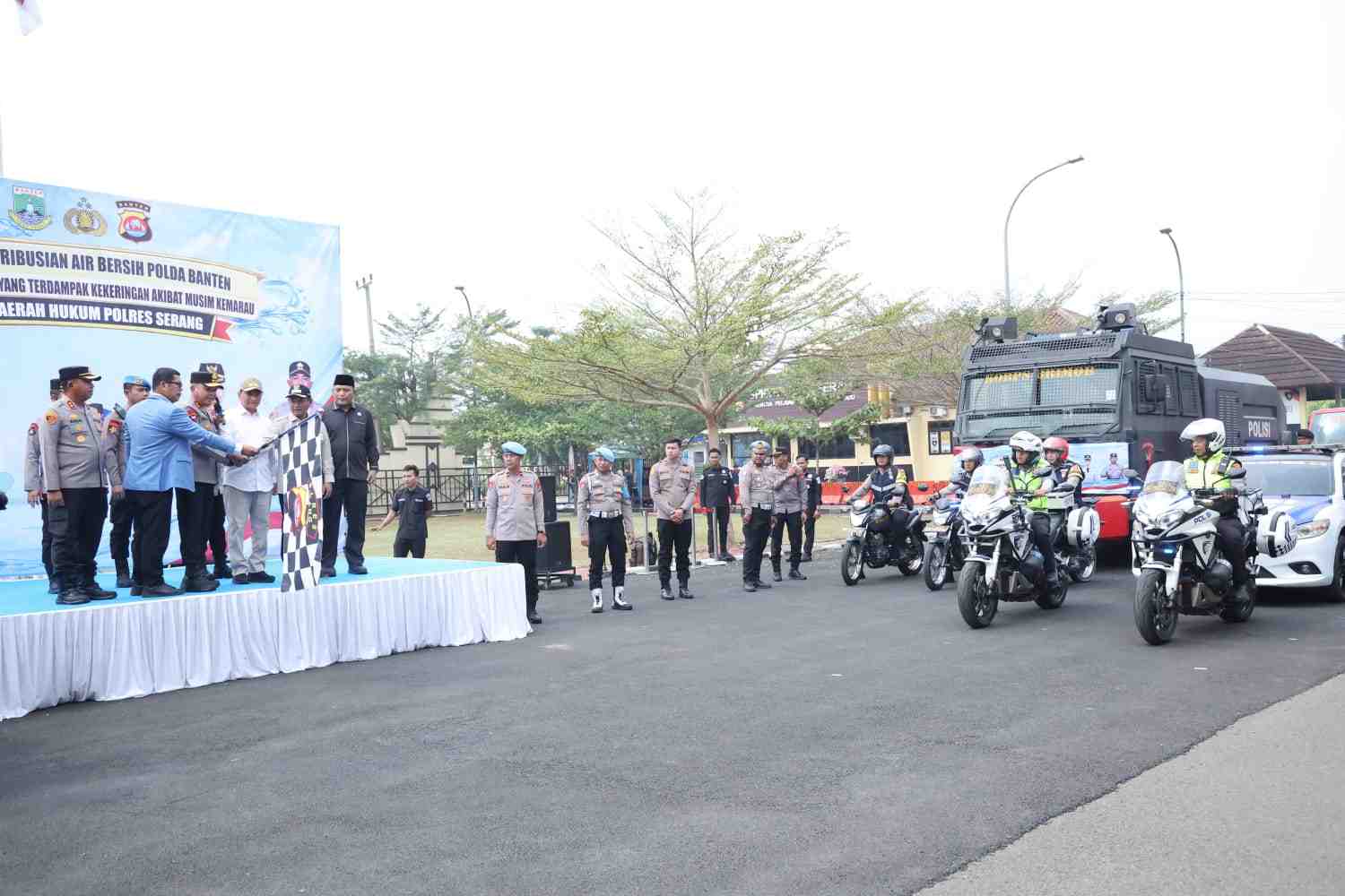 Wagub Banten Apresiasi Polda Salurkan Air Bersih