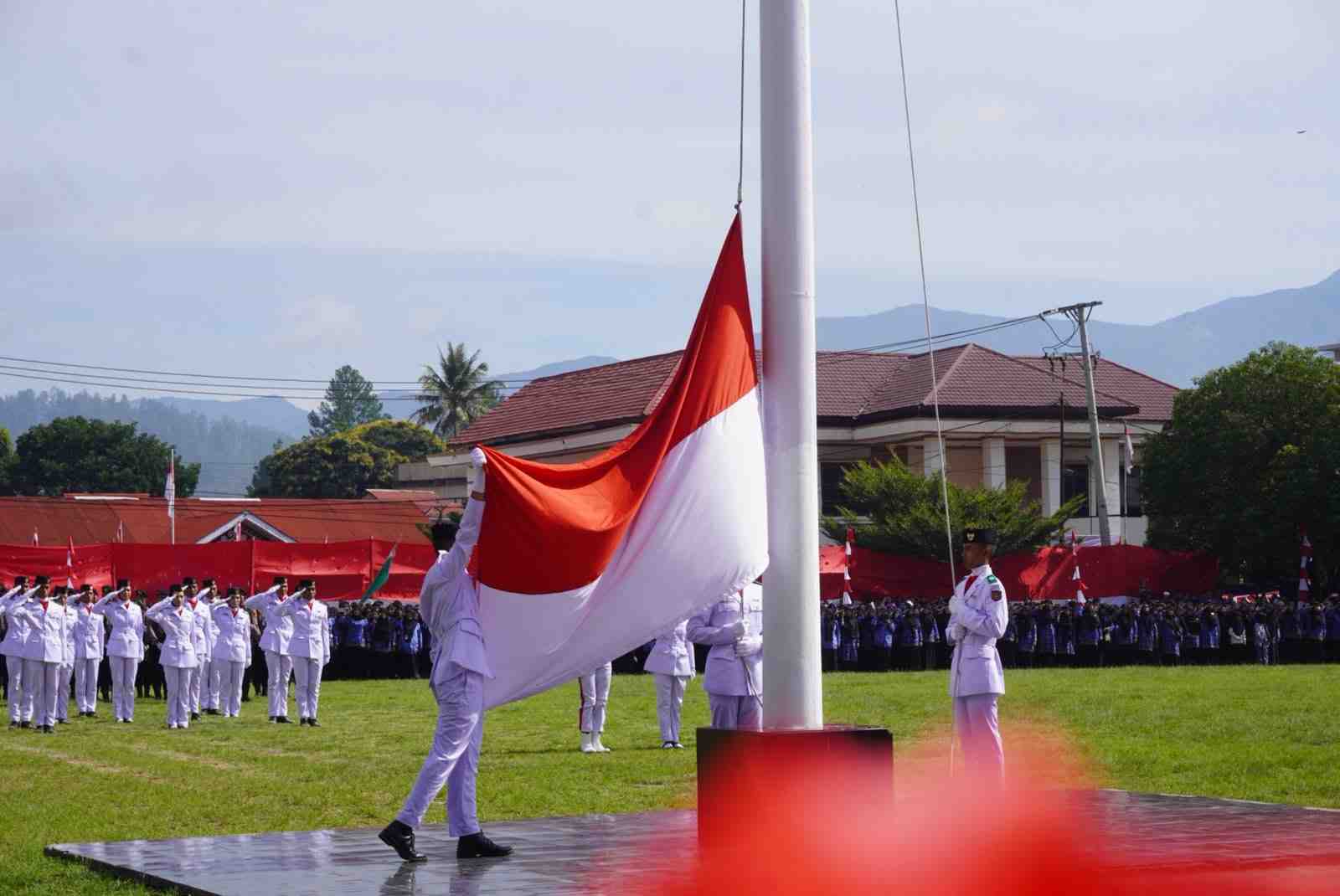 HUT ke-81 RI di Gayo Lues Khidmat, Veteran dan Warga Berprestasi Dapat Penghargaan