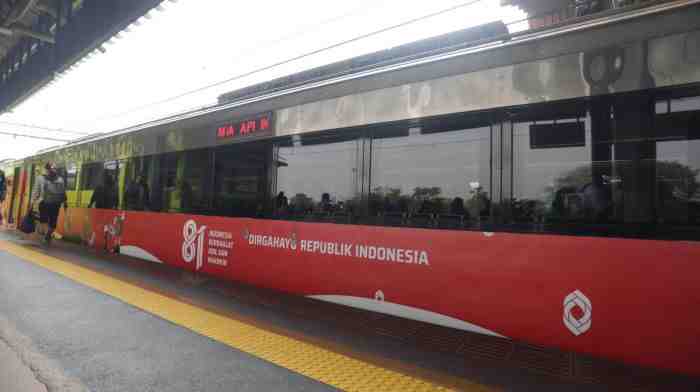 KAI Hadirkan Livery Merah Putih di Sejumlah KA Sambut HUT ke-81 RI