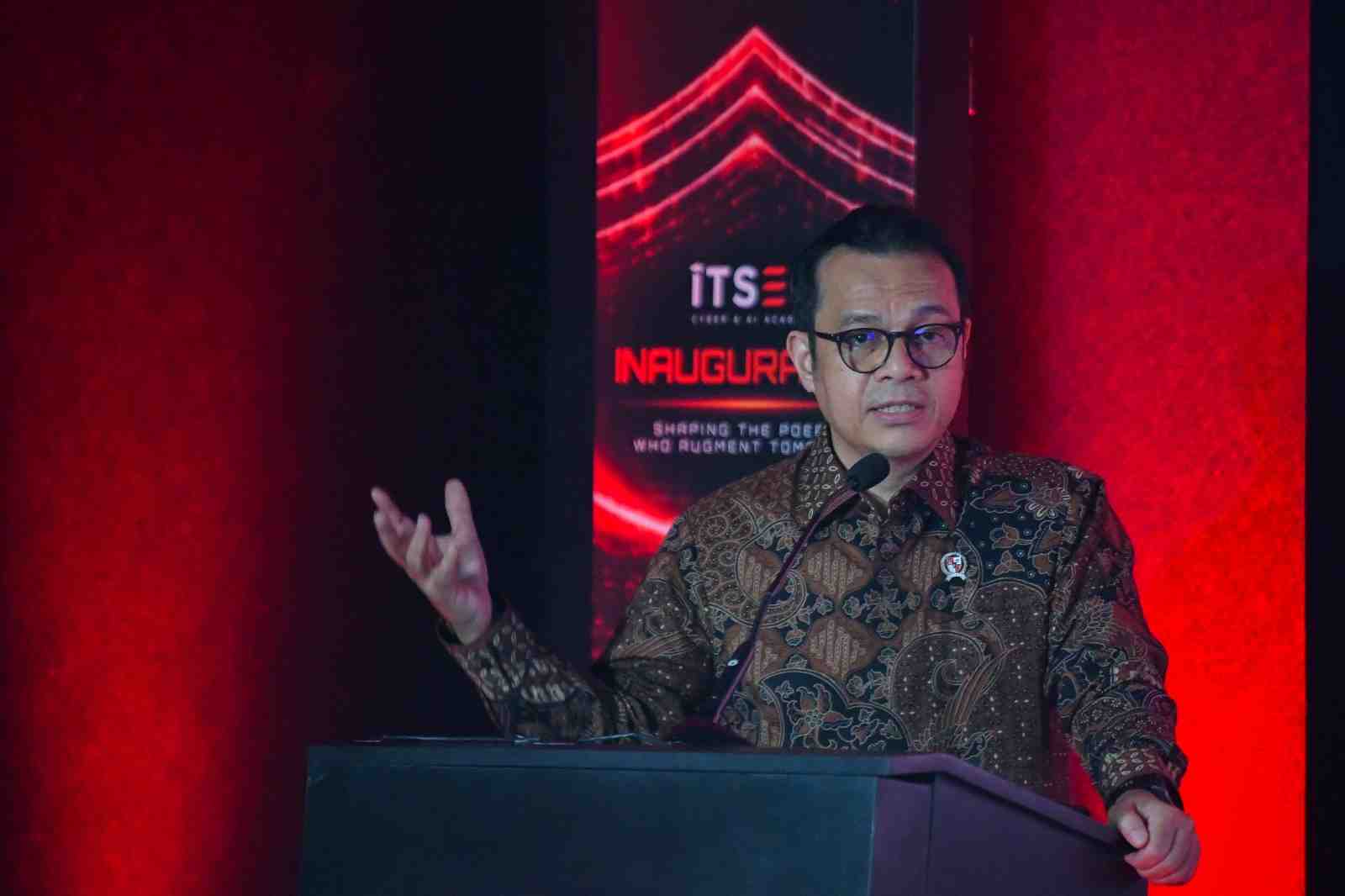 Wamen Nezar Ingatkan Ancaman Siber di Era Komputasi Kuantum