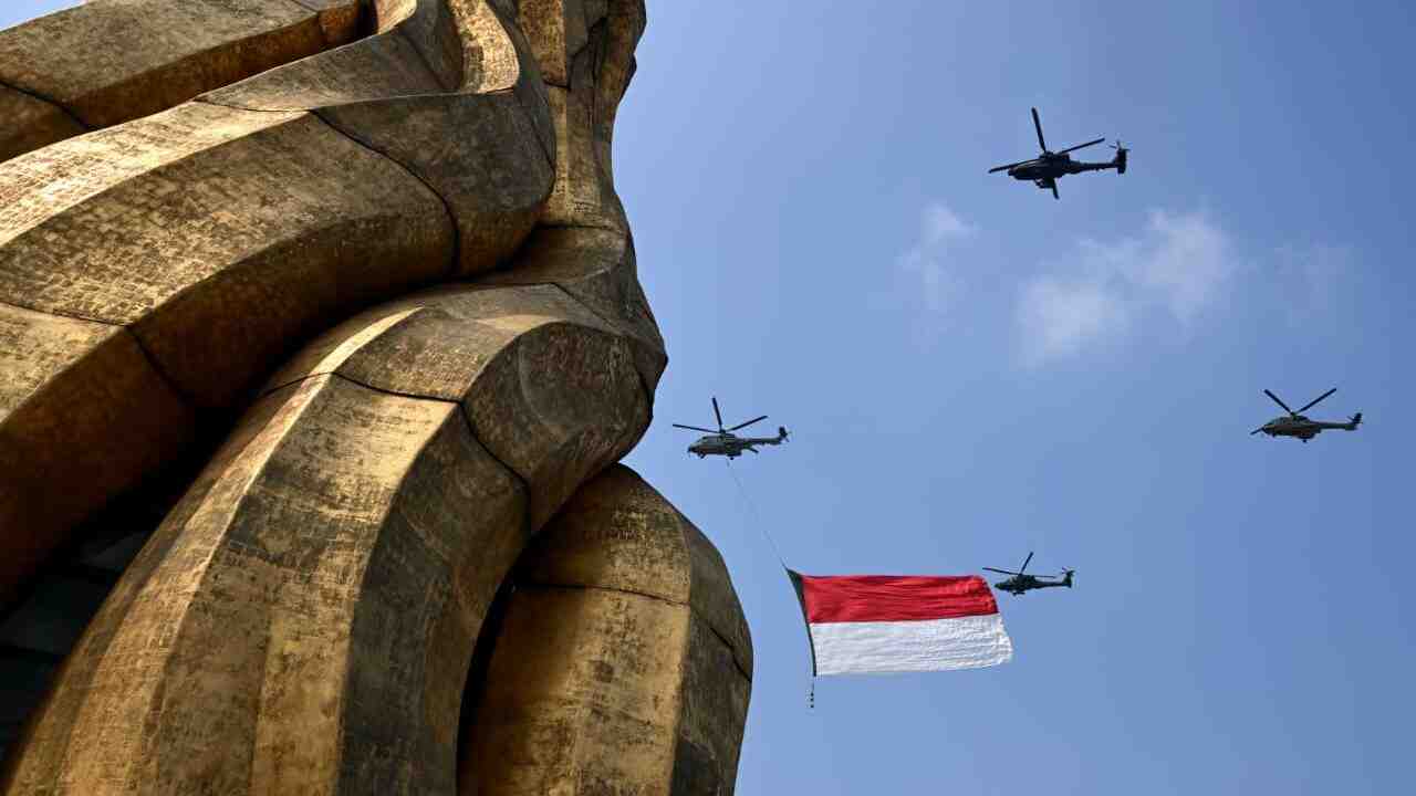 Spektakuler! Jet Tempur Bentuk Angka 81 di Langit Jakarta saat HUT RI