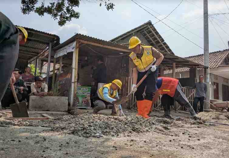 Normalisasi Irigasi Jadi Prioritas Karya Mas di Kelurahan Rembang Blitar