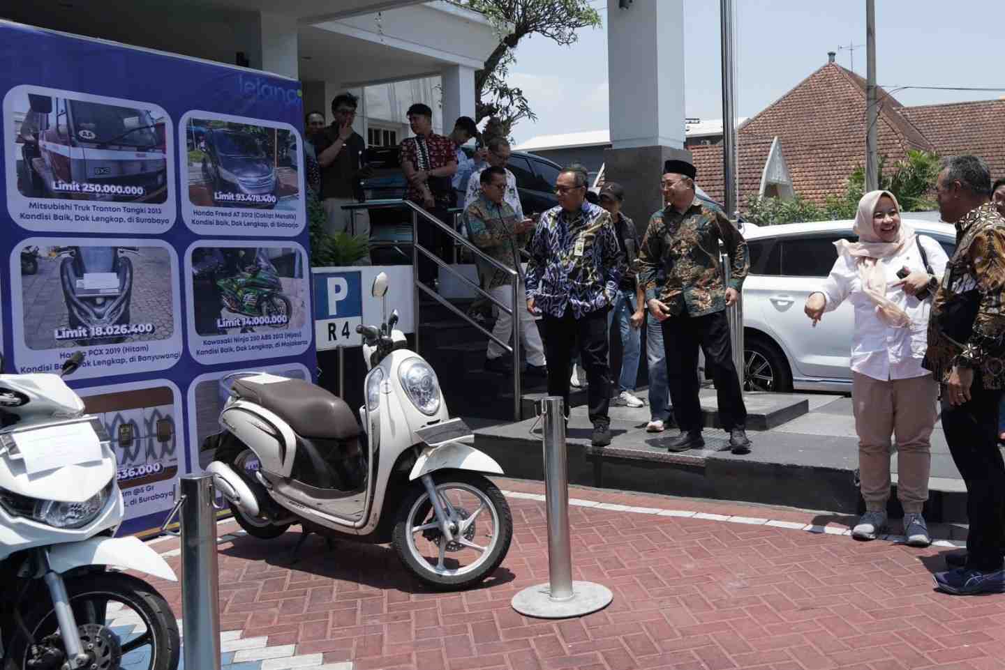 DJP Jatim Lelang 69 Aset Sitaan Pajak