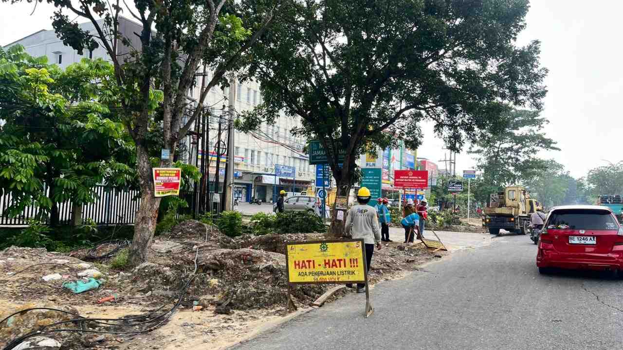 Pelebaran Jalan Tuanku Tambusai Ditargetkan Rampung Desember 2026