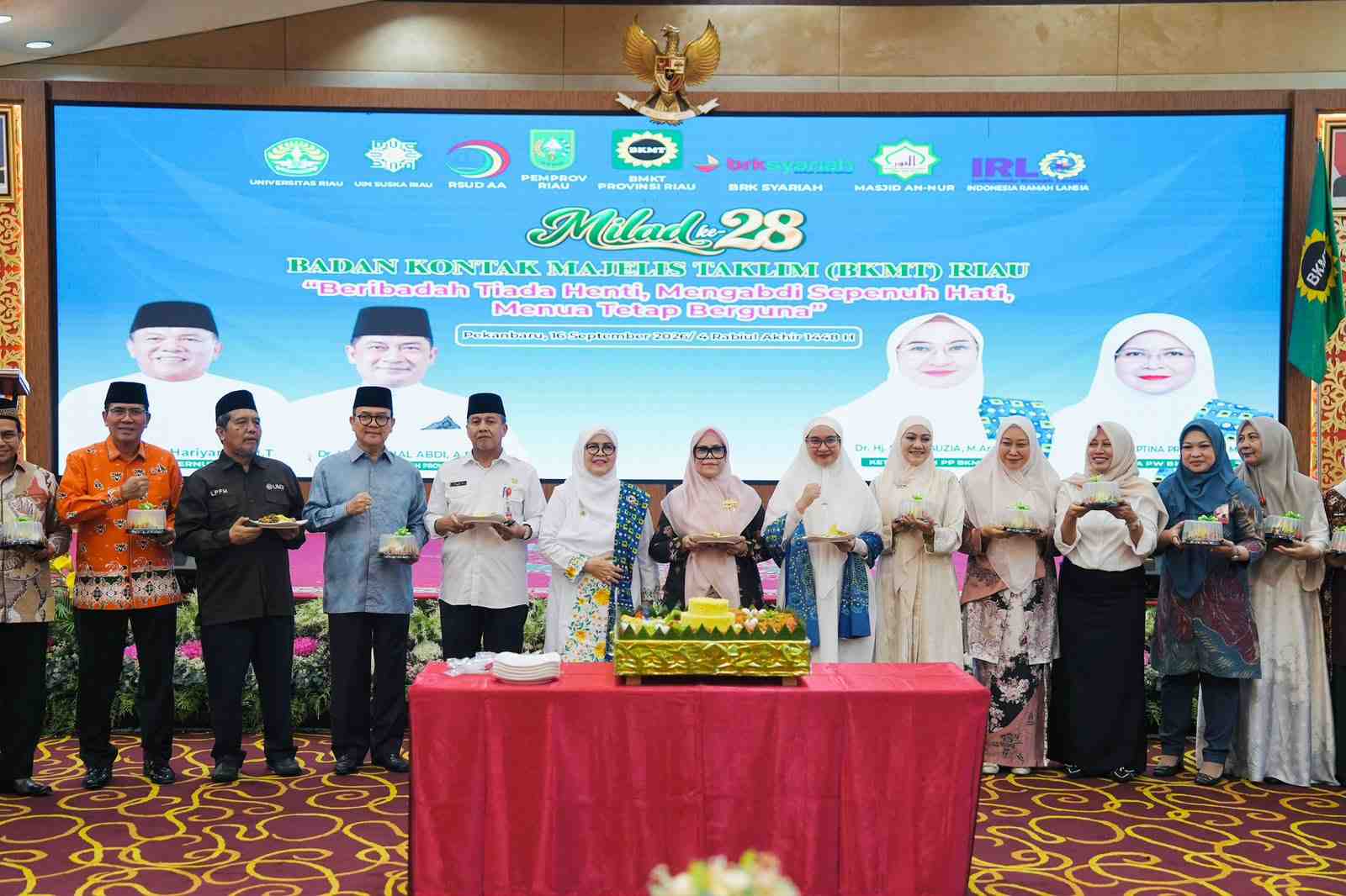 BKMT Riau Buka Ruang Belajar bagi Lansia melalui Sekolah Amal Ikhlas