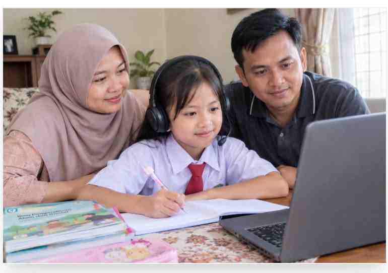 Selama PJJ, Wali Kota Pekanbaru Minta Orang Tua Dampingi Anak 