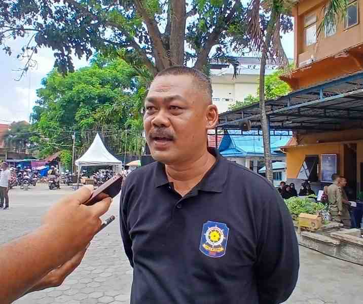 Satpol PP Pekanbaru Segera Tertibkan 17 Bangunan di atas Parit Jalan Air Hitam