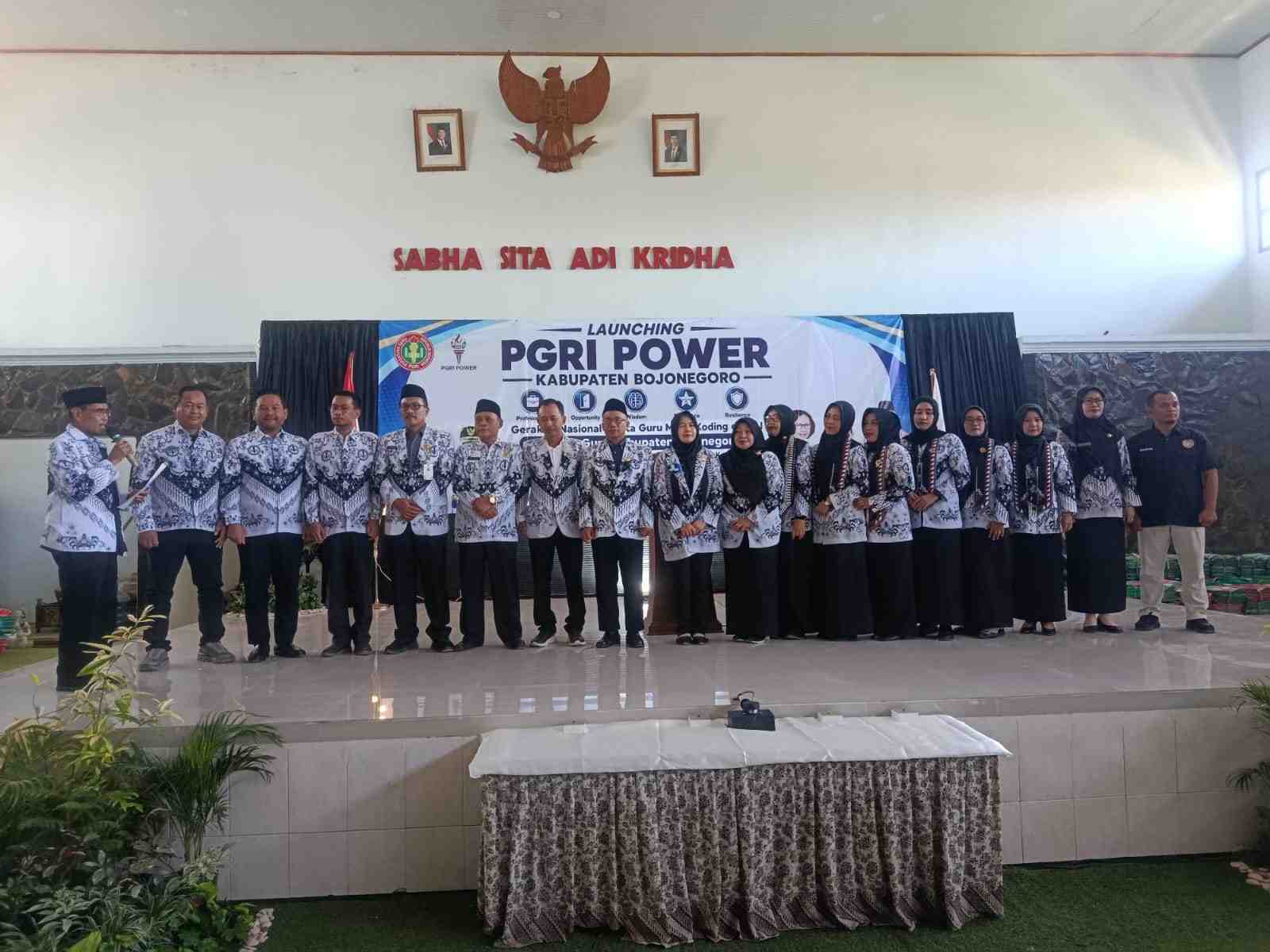 Dari Profesionalisme hingga AI, PGRI Bojonegoro Perkuat Kompetensi Guru