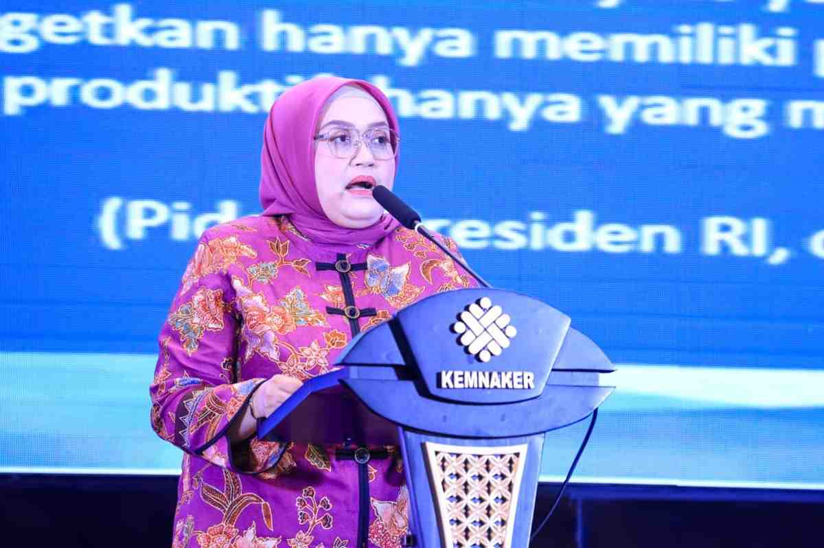 Kemnaker Ingatkan Pekerja Cermati Kontrak Sebelum Tanda Tangan