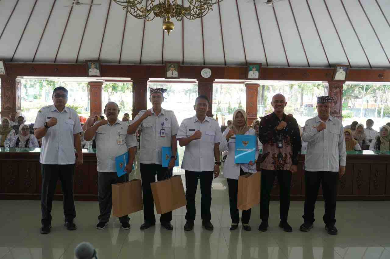 Terima SK Pensiun, ASN Bojonegoro Diingatkan Tetap Berkontribusi