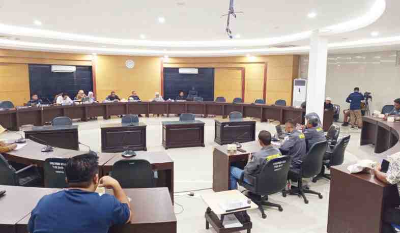 DPRD - Pemprov Gorontalo Sepakati Perubahan Perda Perizinan Berusaha