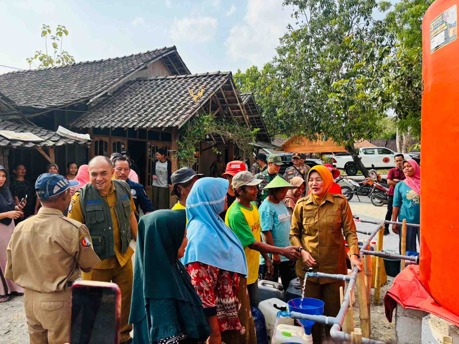 Kekeringan Melanda 72 Desa di Bojonegoro, Pemkab Percepat Distribusi Air Bersih