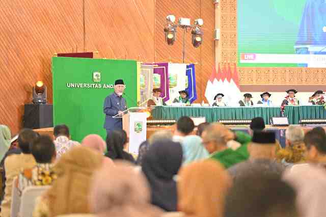 Dies Natalis ke-70 Unand, Gubernur Mahyeldi Dorong Riset Beri Dampak Nyata bagi Masyarakat