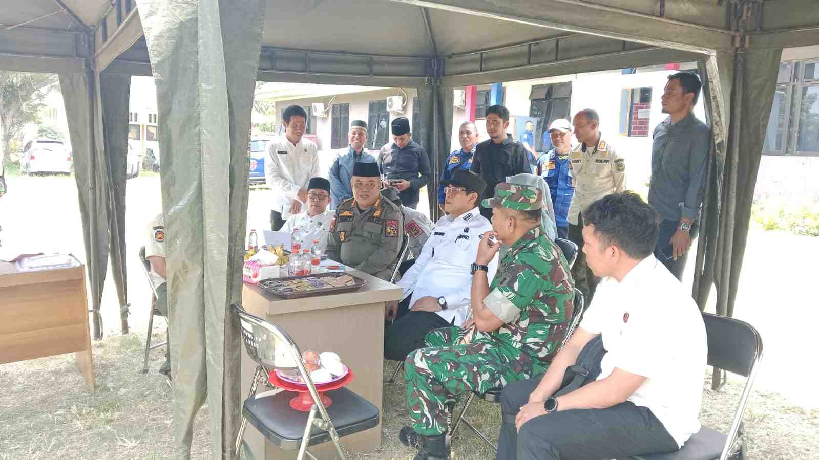 Peringati Maulid Nabi 1448 H, Pemkab Parigi Moutong Musnahkan Ratusan Liter Miras Sitaan