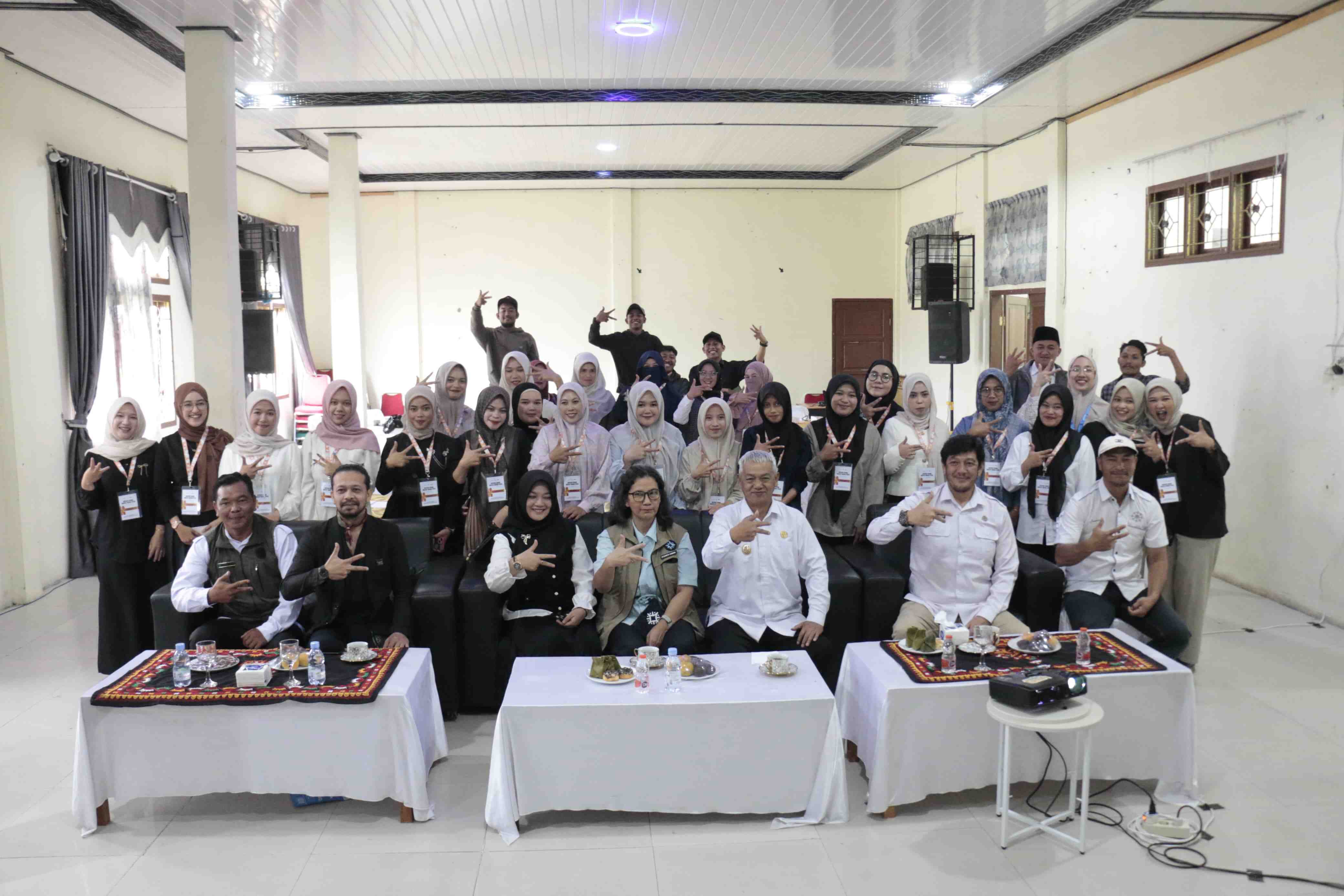 Wakil Bupati Bener Meriah Buka Aktivasi Ruang Kreatif Merah Putih