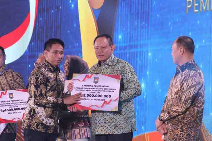 Perluas Akses JKN dan CKG, Pemprov Gorontalo Raih Penghargaan Kemendagri