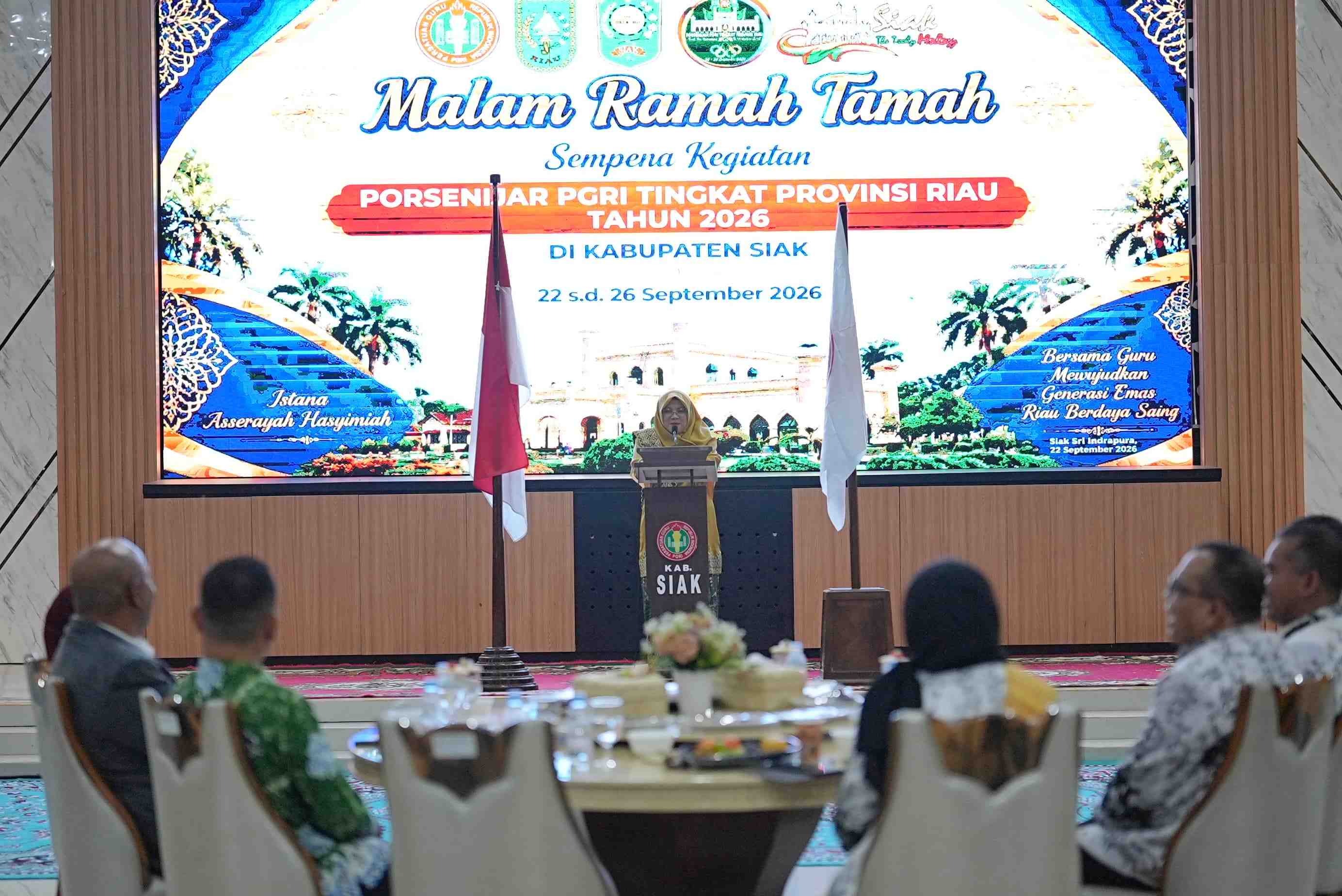 Bupati Siak Dorong PGRI Perjuangkan Kepastian Status dan Kesejahteraan Guru