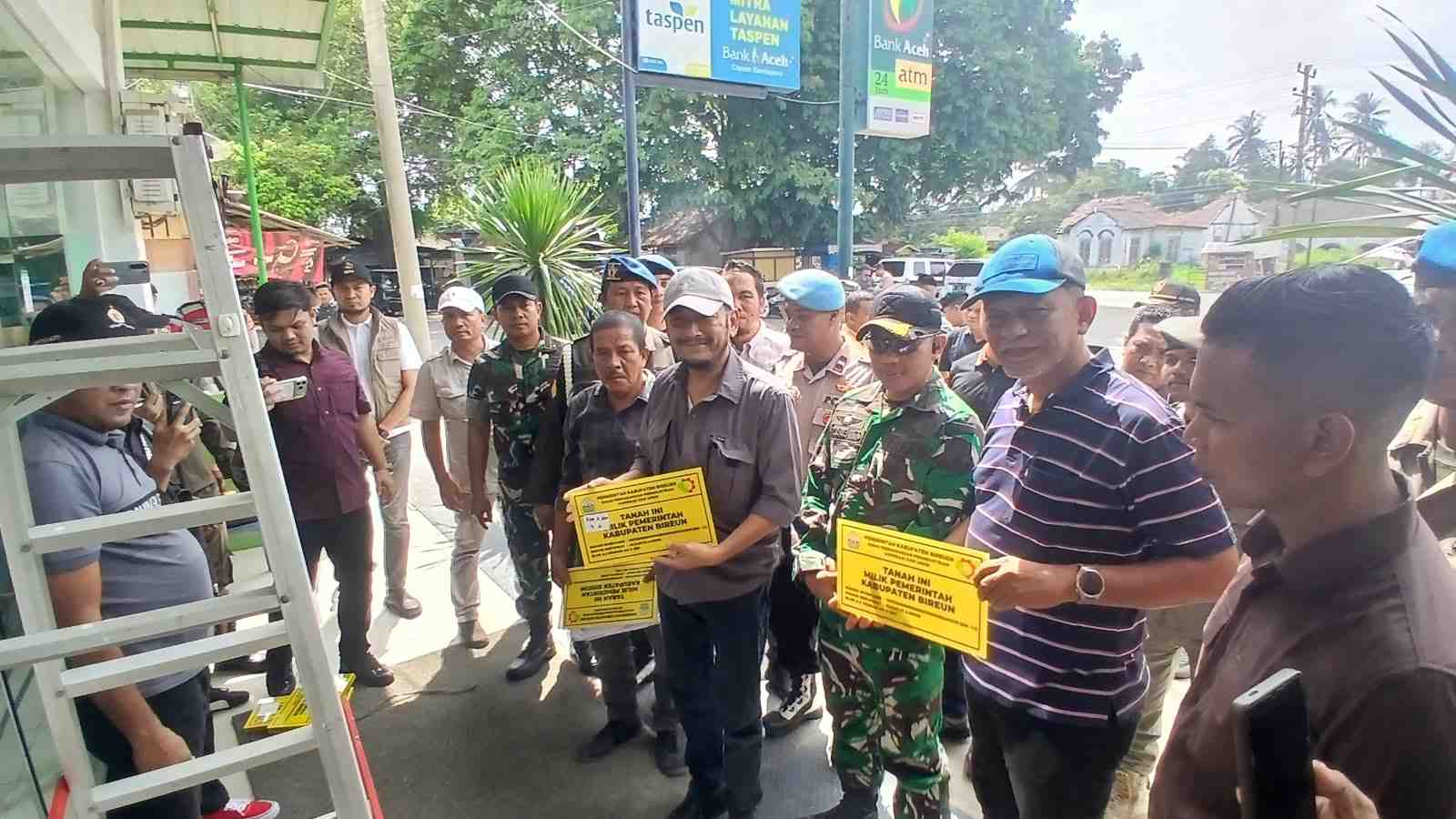 Pemkab Bireuen Pasang 179 Plang untuk Perjelas Status Aset Daerah di Gandapura