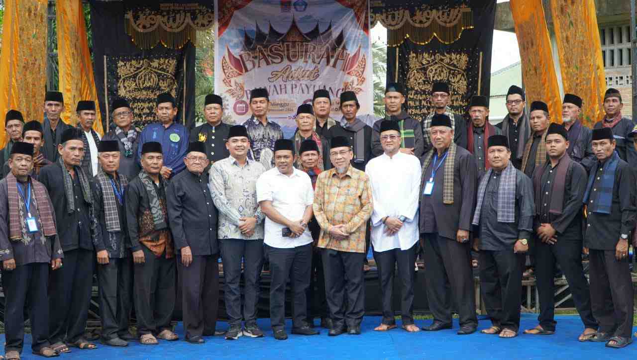 Padang Perkuat Pelestarian Basurah Adat Minangkabau