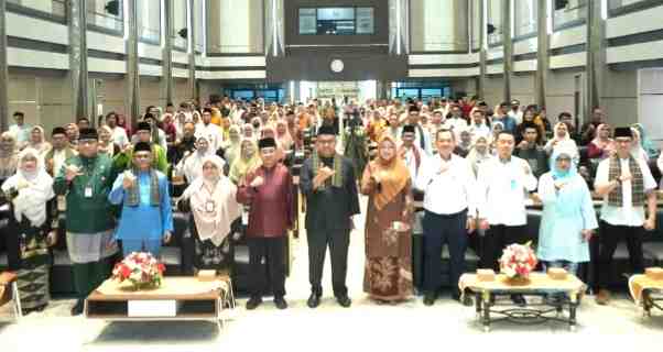 Lomba Cerdas Cermat Perkuat Internalisasi Core Value BerAKHLAK di Kalangan ASN Pemda Sumbar