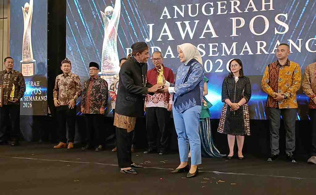 Intens Budayakan Membaca, Bunda Literasi Batang Raih Anugerah Jawa Pos