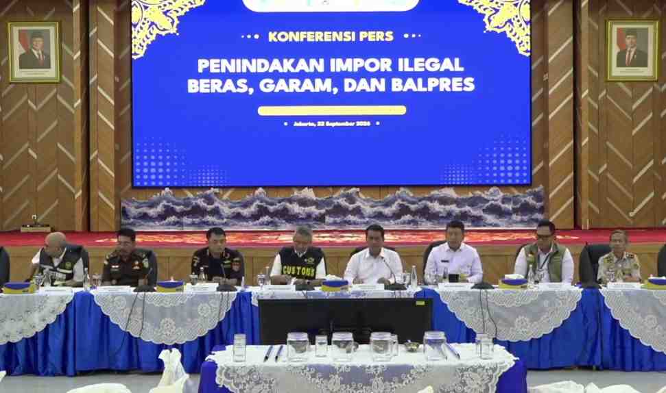 Mentan Amran: Impor Beras Ilegal Rugikan Petani, Jangan Lihat Jumlah tapi Dampaknya