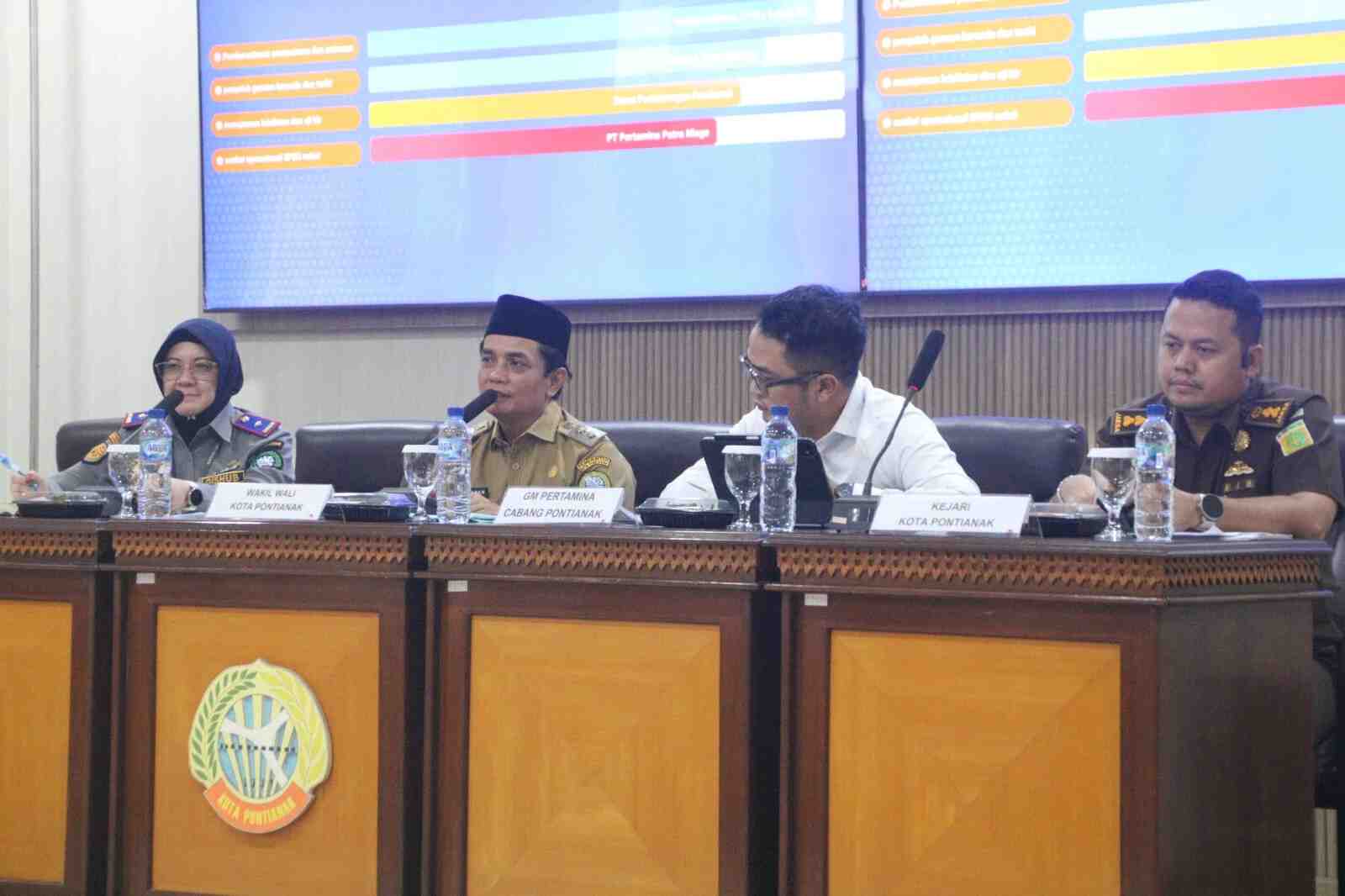 Pemkot Pontianak Atur Antrean Pengisian Solar Bersubsidi