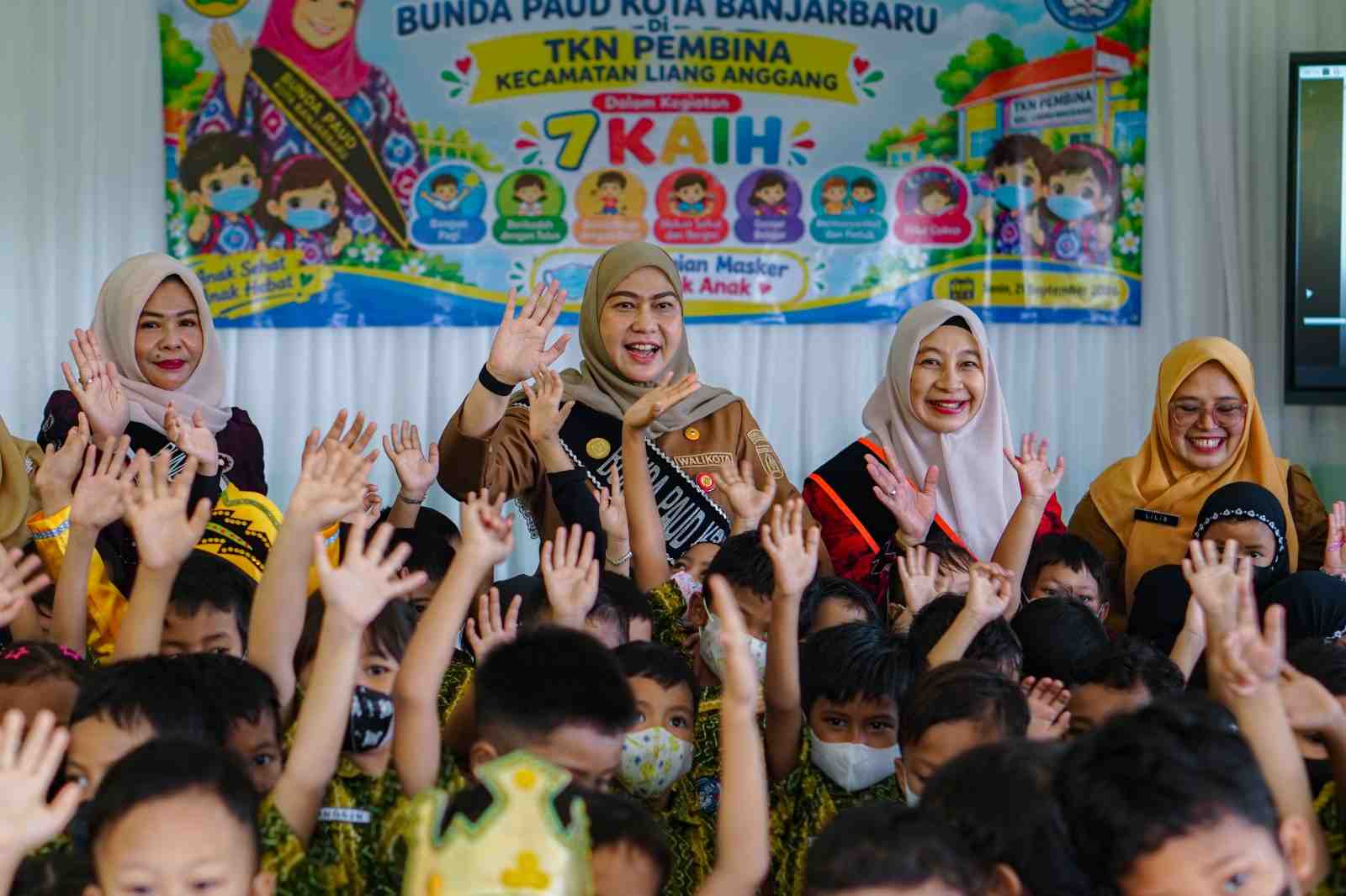 Bunda PAUD Banjarbaru Kunjungi Empat Sekolah: Edukasi Bahaya Asap 