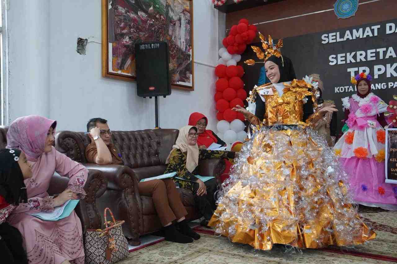 TP-PKK Padang Panjang Usung Pesan Lingkungan dan Kesehatan Mental Lewat Perlombaan Kreatif