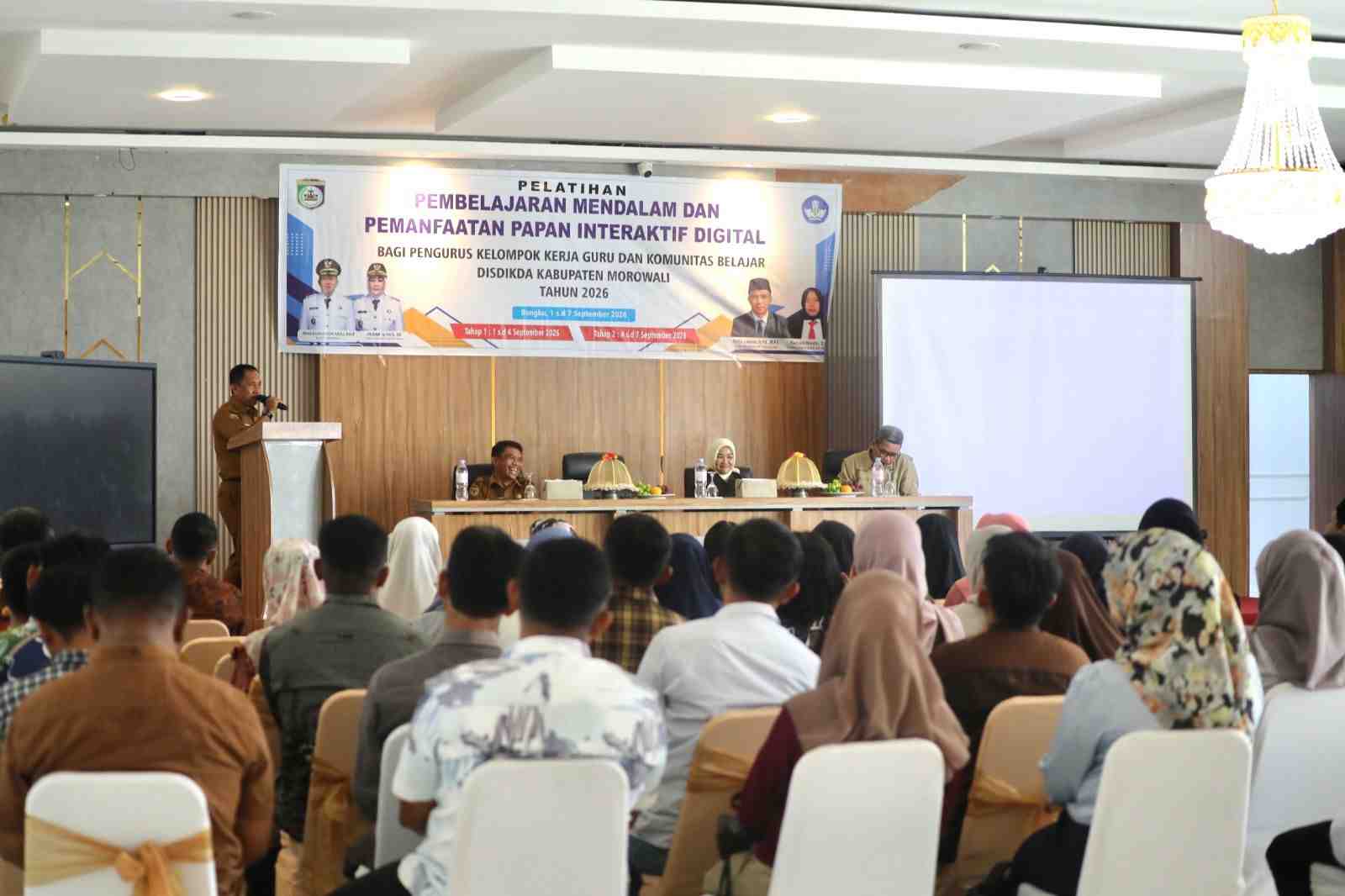 Pemkab Morowali Dorong Guru Kuasai Deep Learning dan Teknologi Digital Pembelajaran