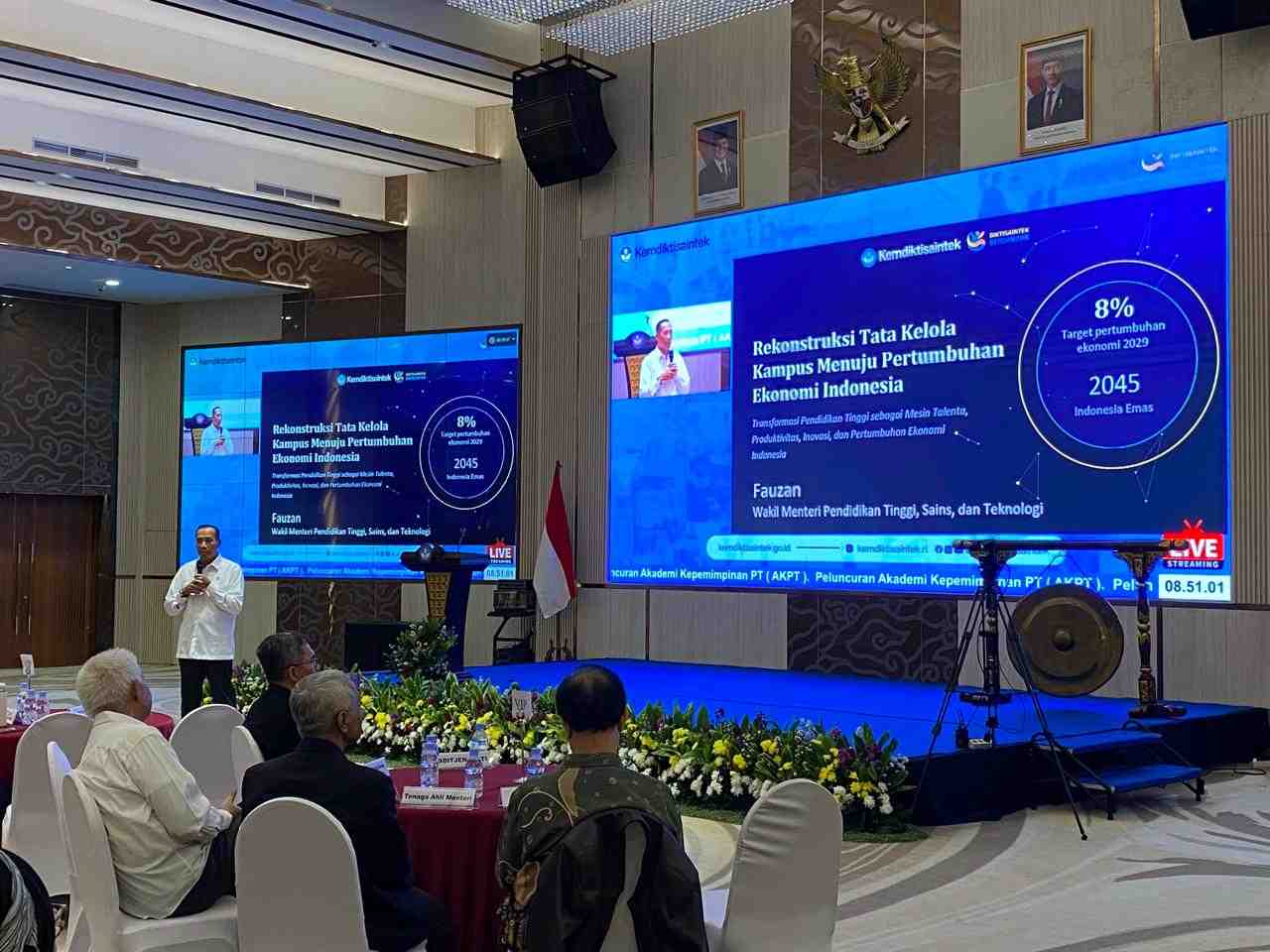 Wamendiktisaintek Fauzan Dorong Kampus Jadi Penggerak Pertumbuhan Ekonomi