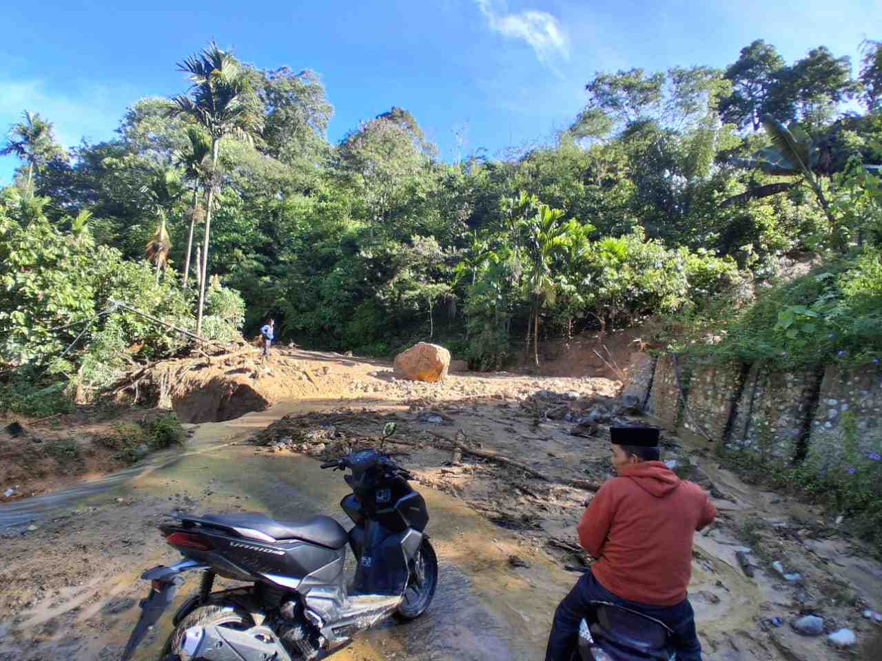 Hujan Deras Picu Longsor, Akses Kutacane-Blangkejeren Terputus