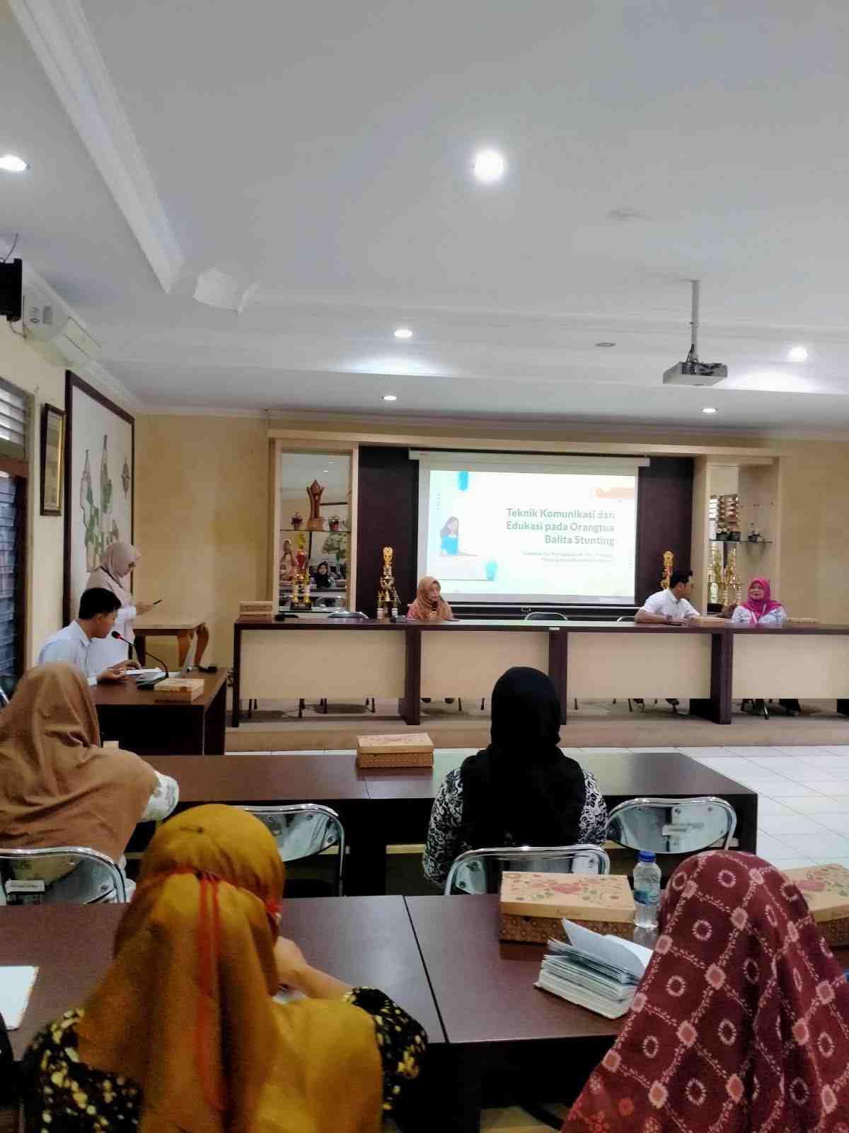 Tekan Stunting, Pemkal Condongcatur Gembleng Keterampilan Komunikasi 30 Kader Posyandu